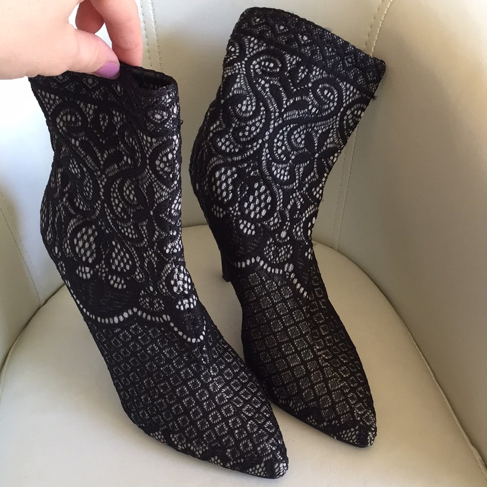 Steve Madden booties